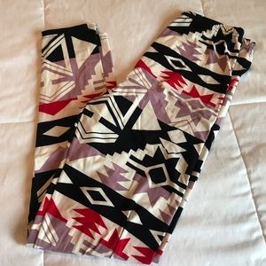 Super soft, Aztec leggings